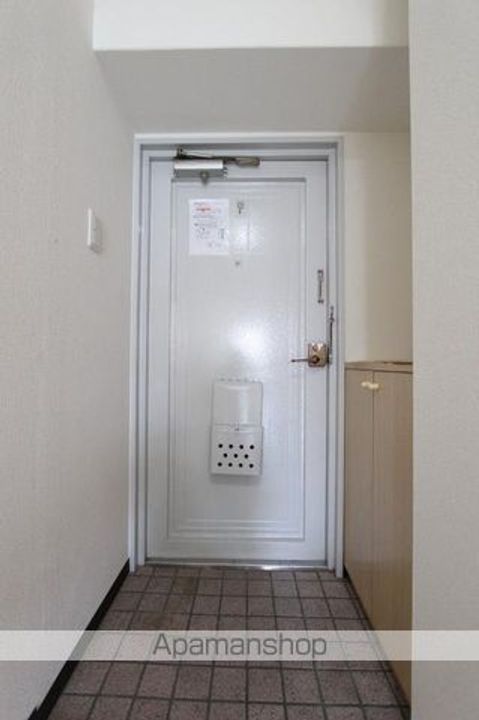 コート今里Ⅰの玄関