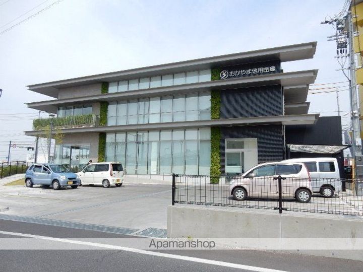 岡山県岡山市南区泉田4丁目の賃貸アパートの周辺