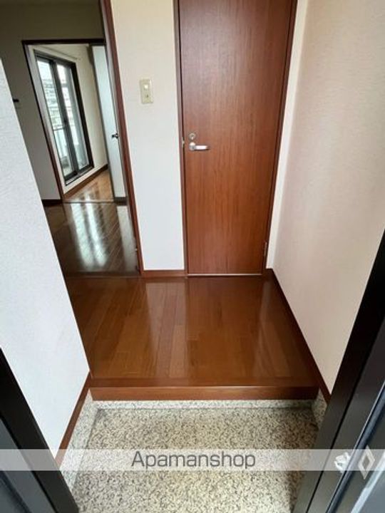 オーガスタ・スクウェアの内装