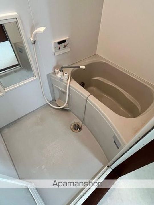 オーガスタ・スクウェアの風呂