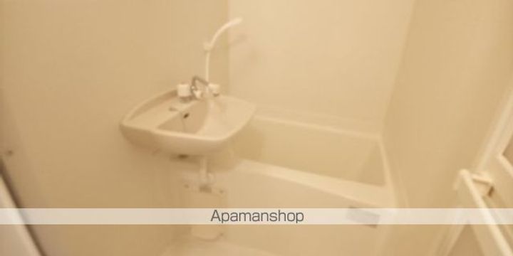 レオパレスTAKAYAMAの風呂