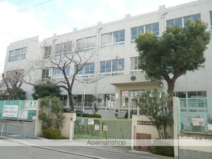 ジョイフル堺の周辺