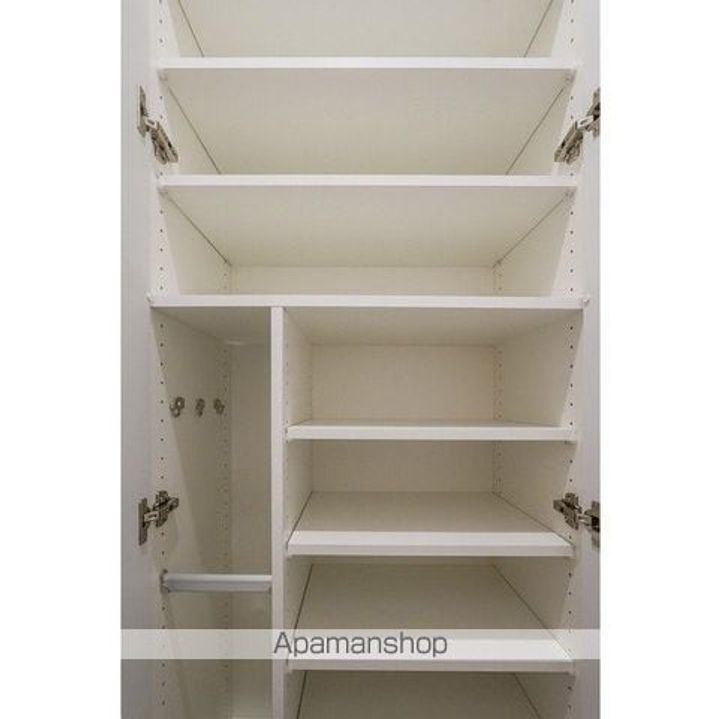 コンフォリア・リヴ木場の内装