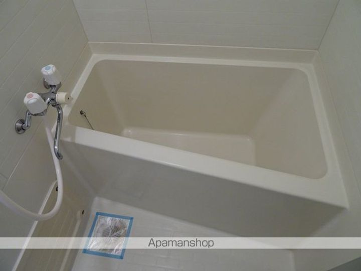 イーグルハイツ萩野町の風呂