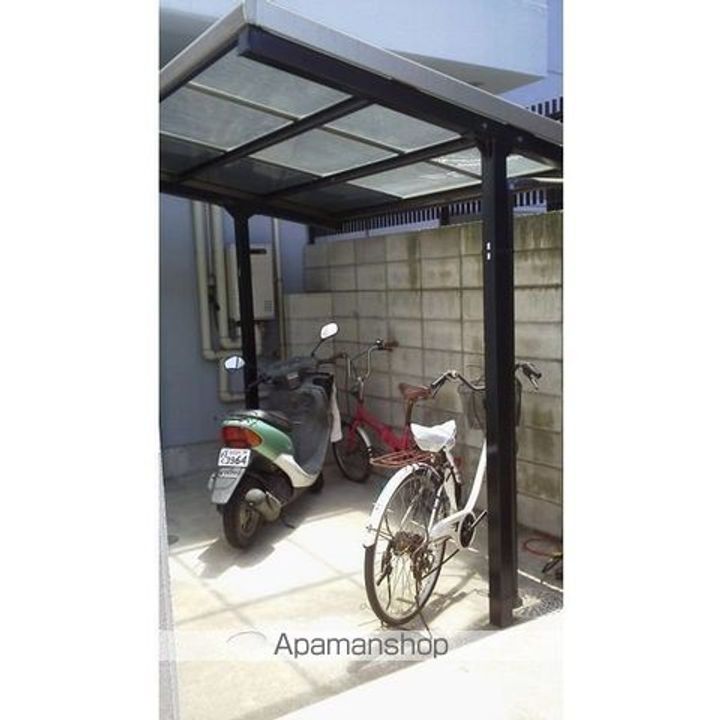 名星ビルの外観