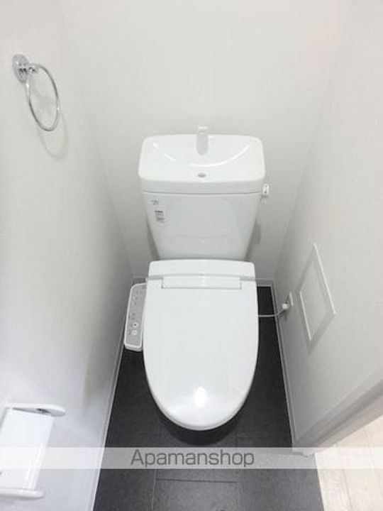 クラウンマンション201号室の内装