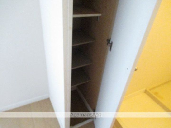 パークサイド室小路108の内装