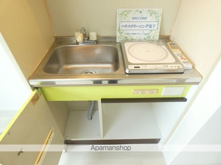 リベラル大宮102のキッチン