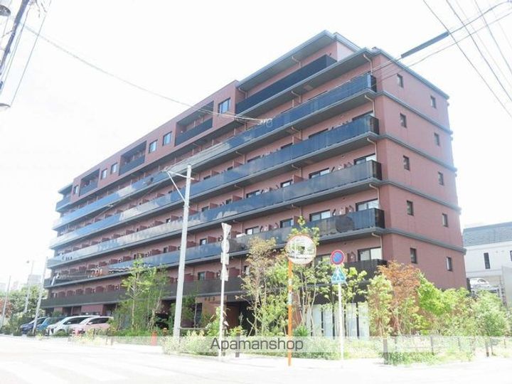 ロイジェント志村坂上の外観