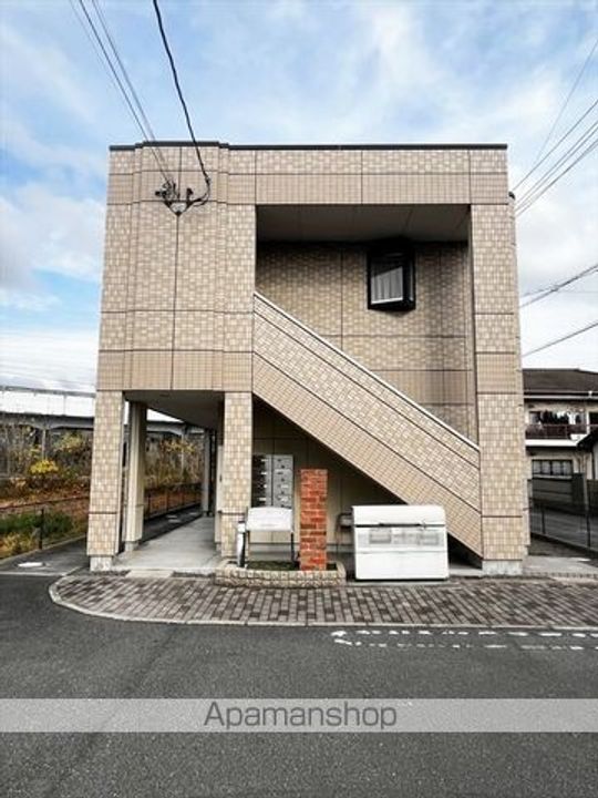 ビィ プラスペラス102の外観