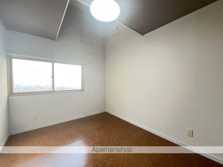 グリーンパークキャピタン8の内装