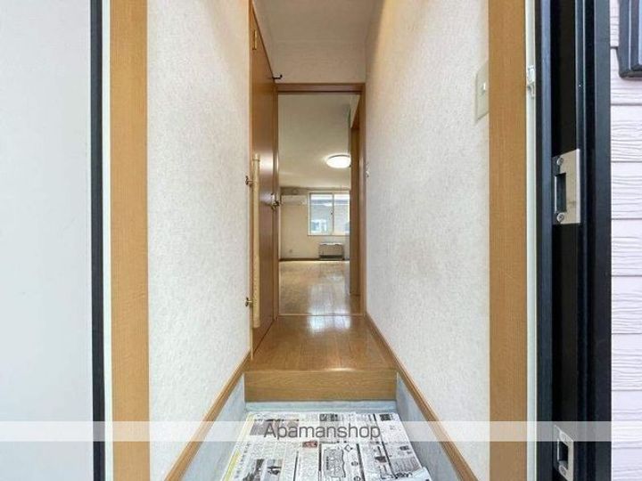 はうす光1-Cの玄関