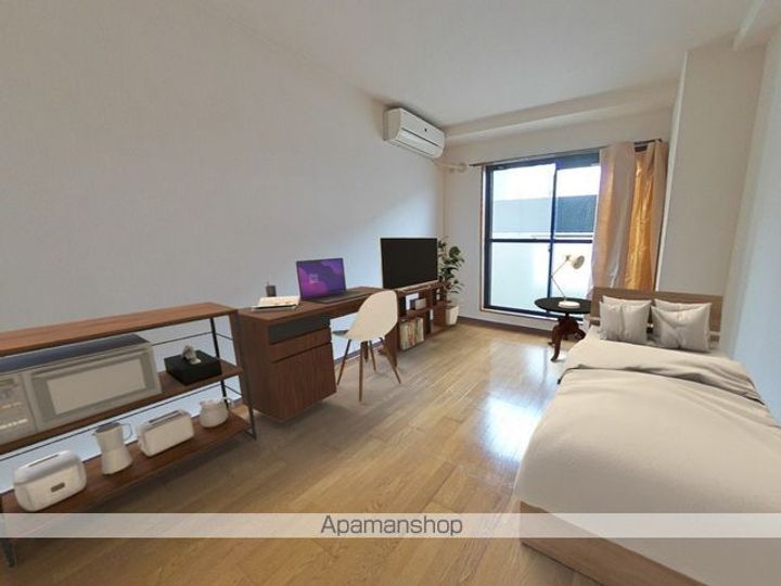 メゾンダイアン105の居間