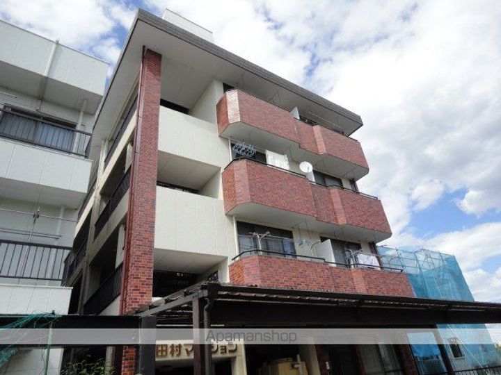 田村マンション406の外観
