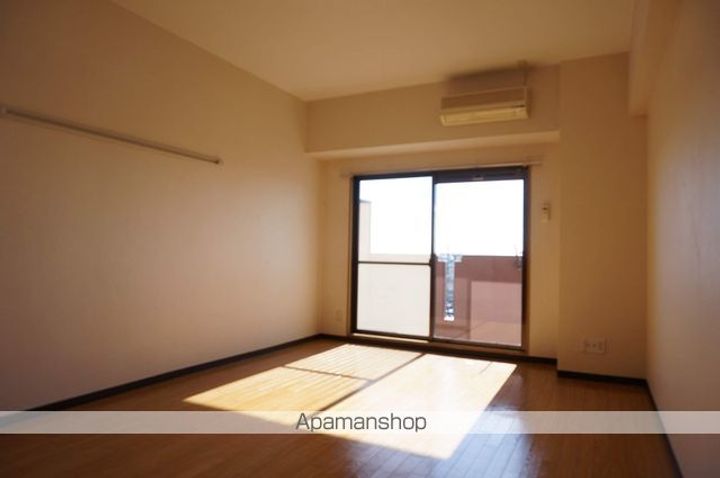 モンレーヴ葵東Ⅱの居間