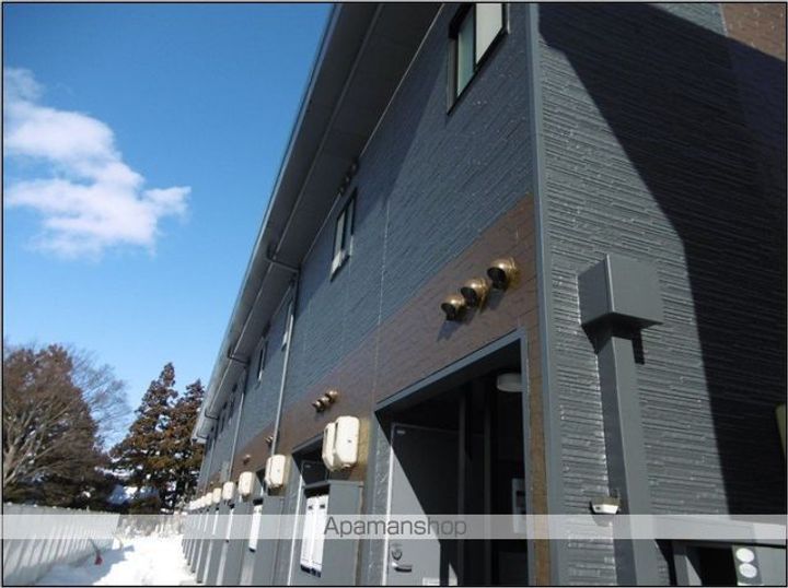 レオパレス観音209の玄関