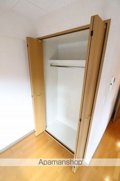 プラドールソフィアのその他画像