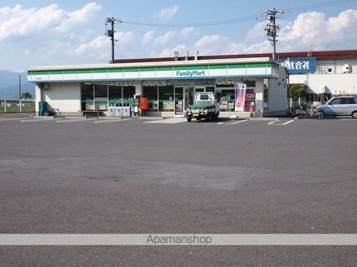 イツミハウスB棟101の周辺