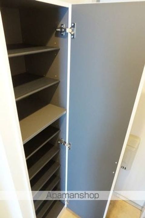 リブリ・ココアの内装