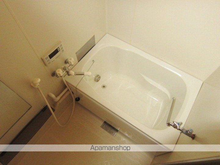 グリーンタウン三輪A棟201の風呂