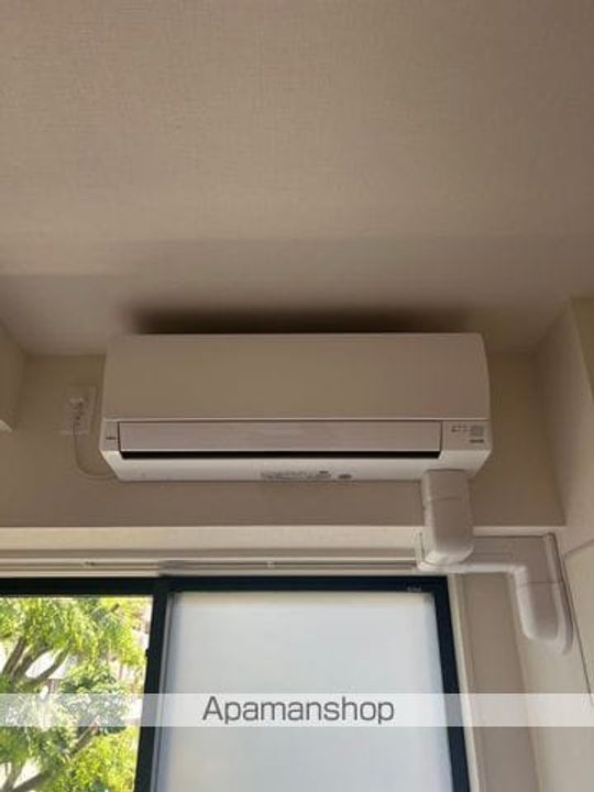 東京都新宿区百人町3丁目の賃貸マンションの内装