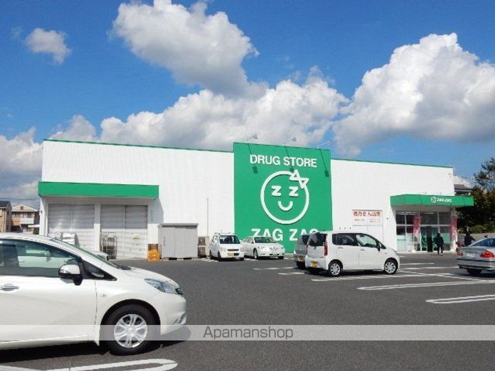 岡山県岡山市北区津高の賃貸マンションの周辺