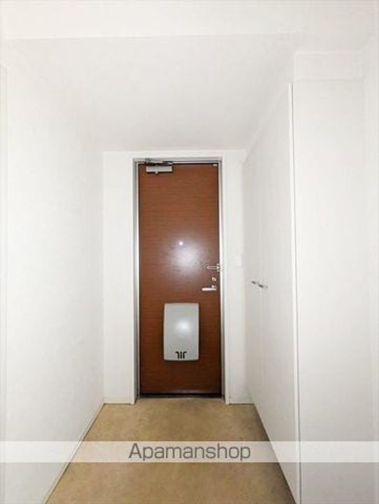 フローレンスⅢの玄関