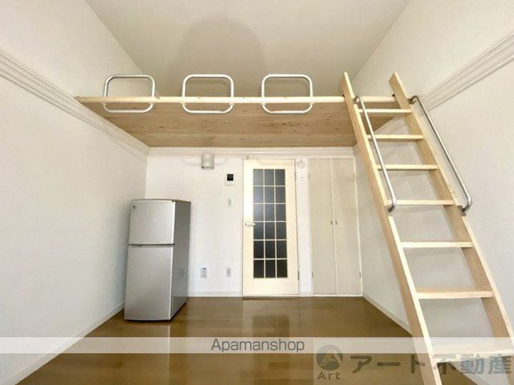 アチェロの内装