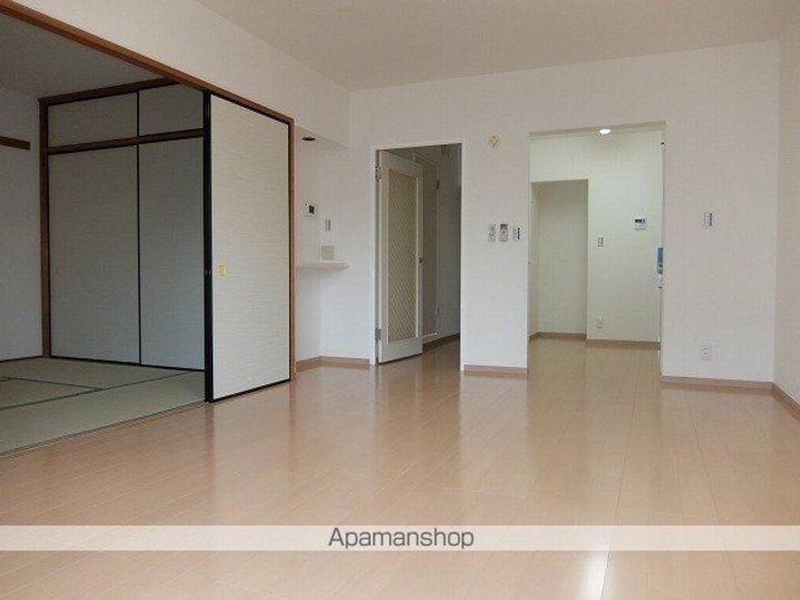 アーク河辺のその他画像