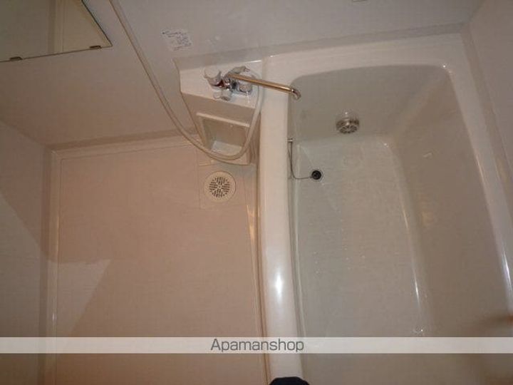 滋賀県蒲生郡日野町中道1丁目の賃貸マンションの風呂