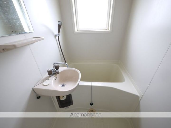 コーポ紙ふうせんの風呂