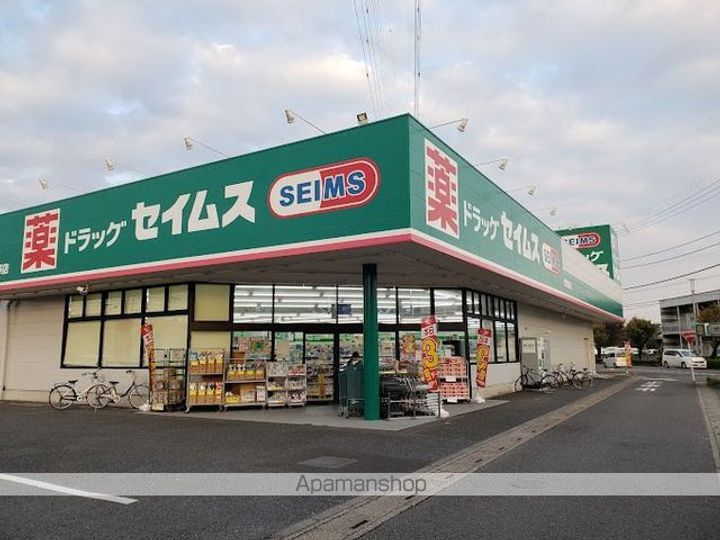 レオパレスフラワーハイツの周辺