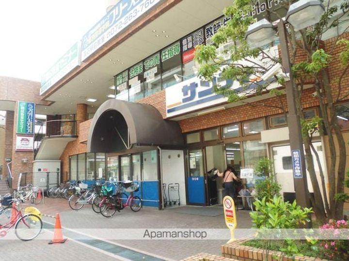 ジーメゾン高石千代田の周辺