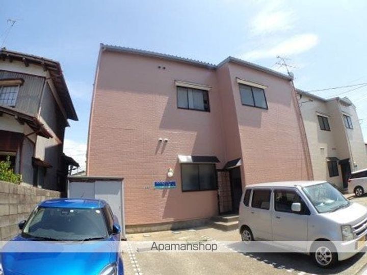 アパートメント・エコルセA203の外観