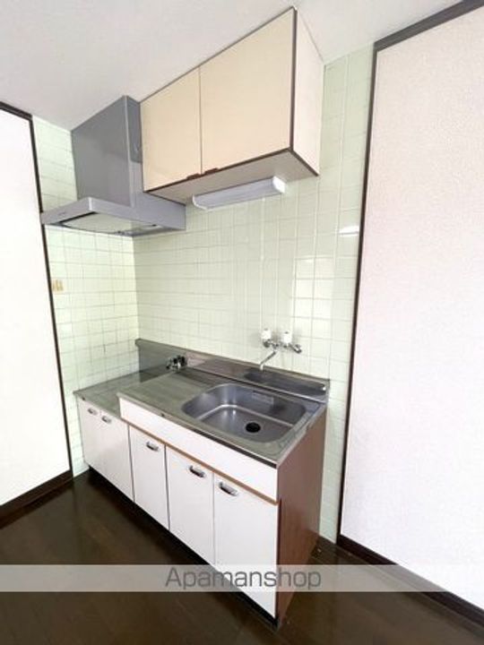 アドホックメゾンのキッチン