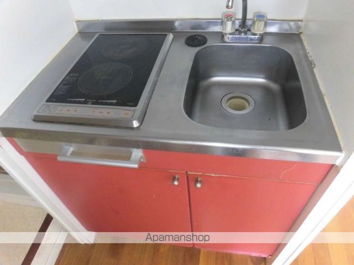 ソレーユ102のキッチン