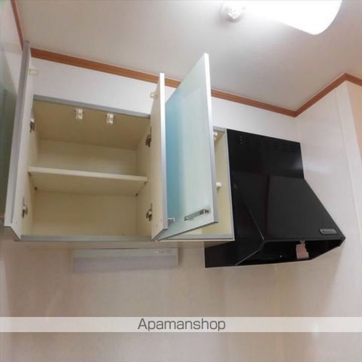 プレシャス ジュノーの内装