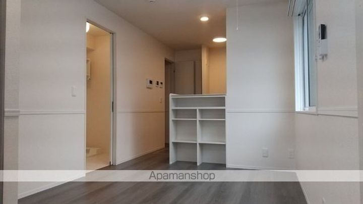 エスペランサ旭 B棟103の居間