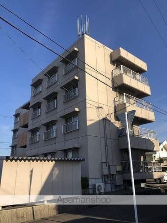 ハイツ石川の外観