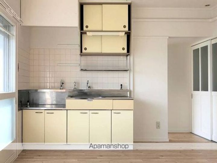 ビレッジハウス八田2号棟のキッチン