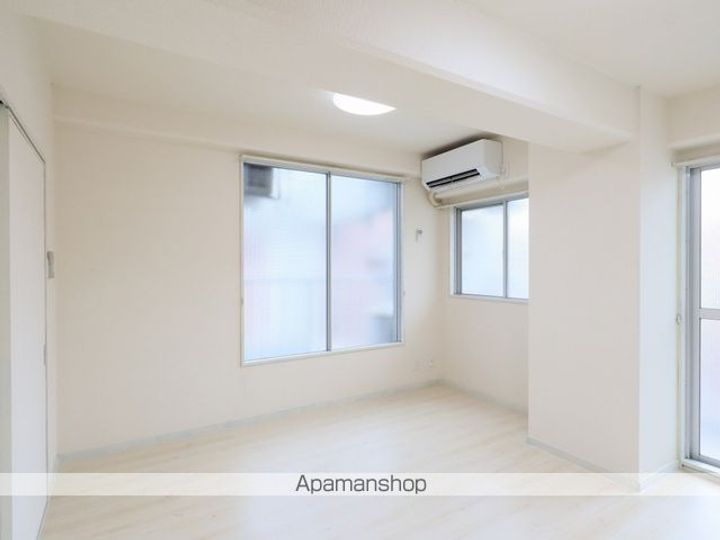 田中ビル603の内装