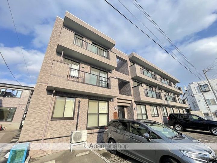 グランドメゾン美原(GRANDE MAISON MIHARA)303の外観
