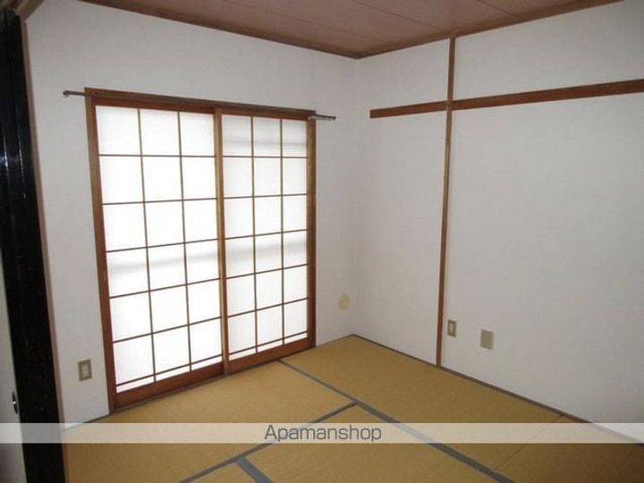 コーポ塩野303の内装