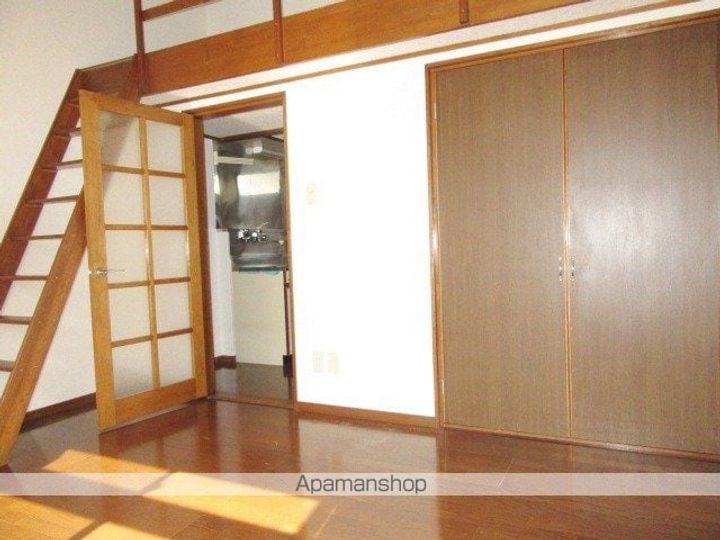 長野県長野市吉田5丁目の賃貸アパートの内装