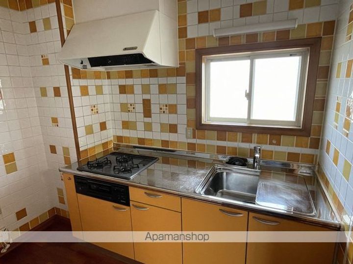 杏(アプリコット)のキッチン