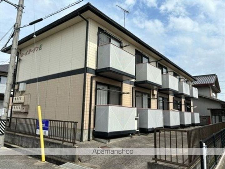 ローズガーデンEE106の外観