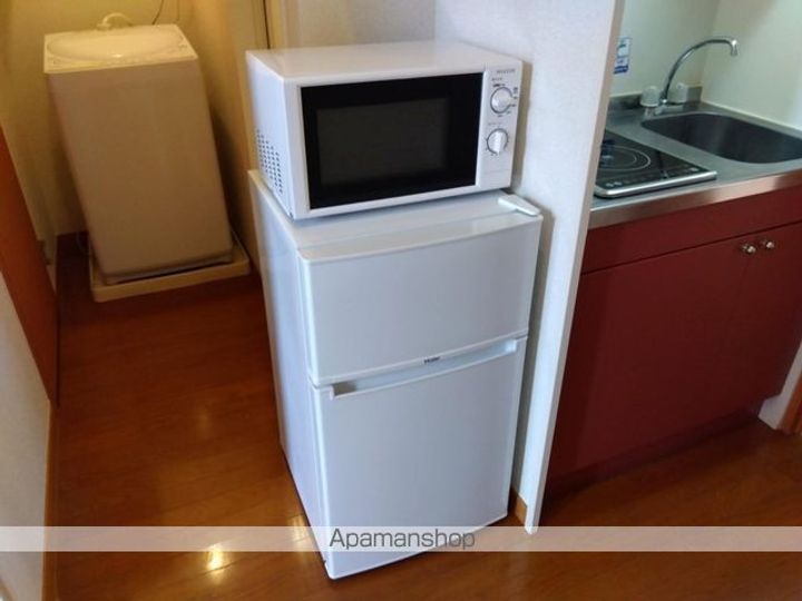 香川県坂出市久米町2丁目の賃貸アパートの内装