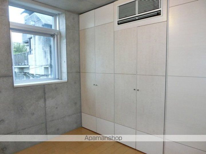 VISCONTI覚王山の内装