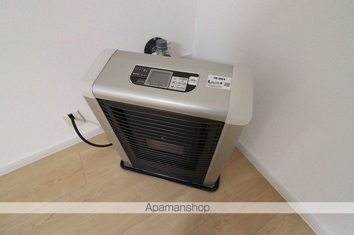 北海道勇払郡厚真町京町の賃貸アパートの内装