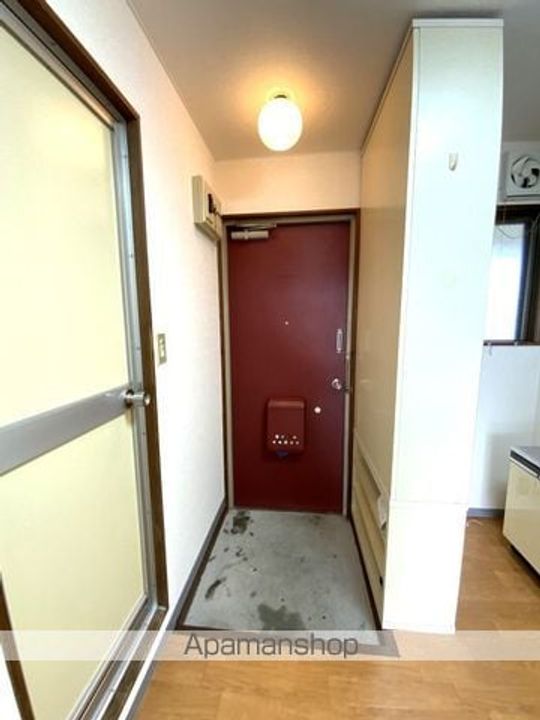 丸山コーポⅢ6の玄関